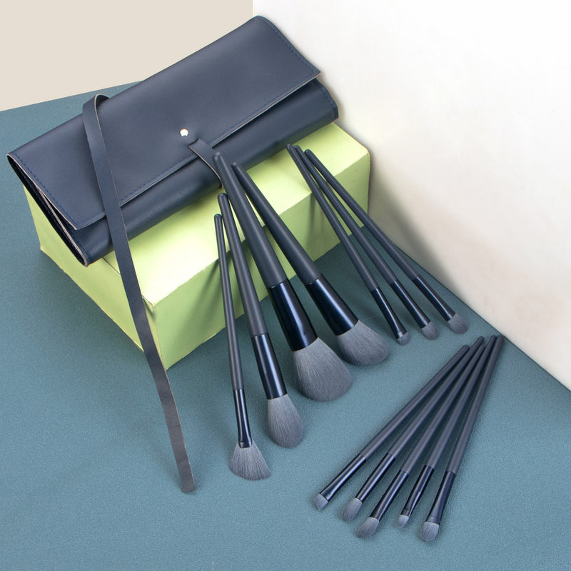 Professional Durable Makeup Brush Kit with Private Label for Face Use & Concealer Packaged with Shaving Brush