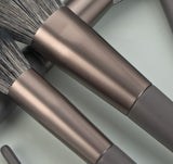 Professional Durable Makeup Brush Kit with Private Label for Face Use & Concealer Packaged with Shaving Brush