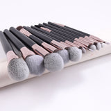 New Research and Development 12pcs Black Wood Handle Private Label Professional Makeup Brush Set