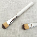 Nylon Hair Cosmetic Makeup Tool Facial Mask Applicator Brush Diy Silicone Face Mask Brush 1piece Fan Brush Wood MOQ 50 White