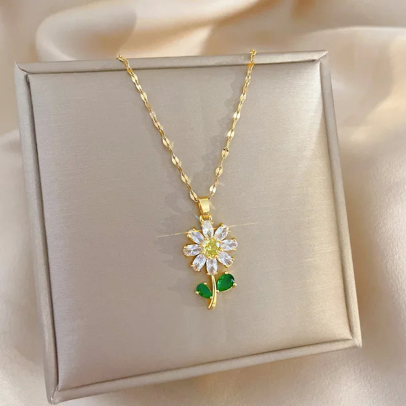 European and American ins style zircon sunflower pendant necklace for women charm flower bride wedding banquet jewelry Gift