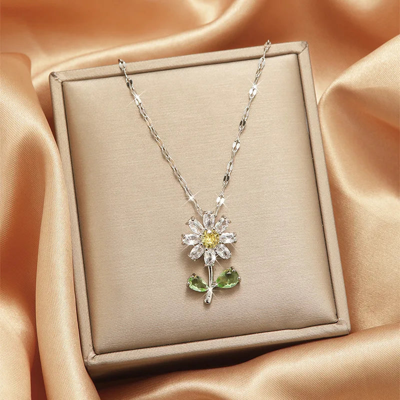 European and American ins style zircon sunflower pendant necklace for women charm flower bride wedding banquet jewelry Gift